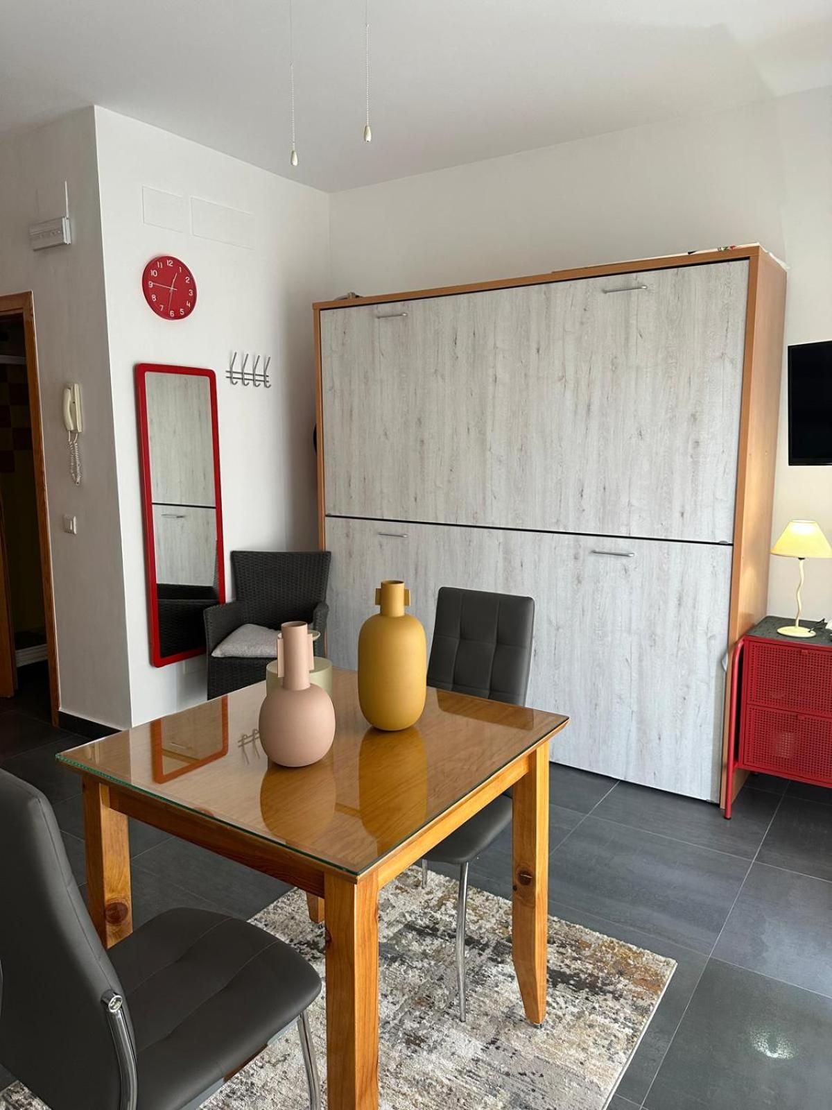 Estudio Con Piscina Y Garaje A 100 Mtr De La Playa 克莉丝蒂娜岛 外观 照片