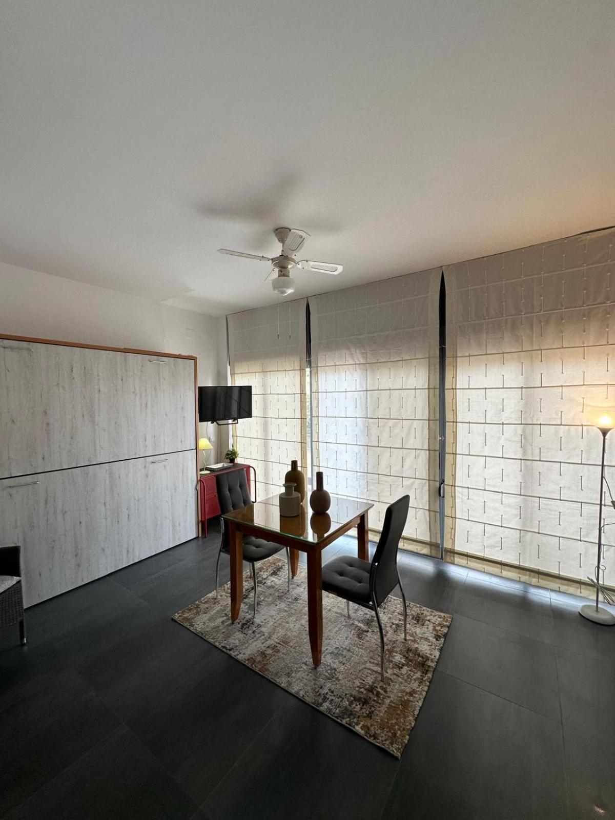 Estudio Con Piscina Y Garaje A 100 Mtr De La Playa 克莉丝蒂娜岛 外观 照片