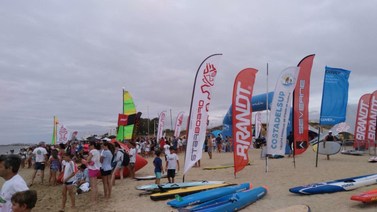 Estudio Con Piscina Y Garaje A 100 Mtr De La Playa 克莉丝蒂娜岛 外观 照片